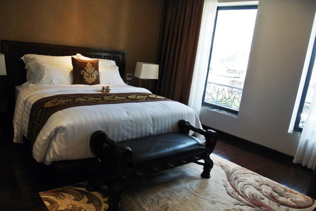 Jb Serviced Apartment Hanoi Buitenkant foto