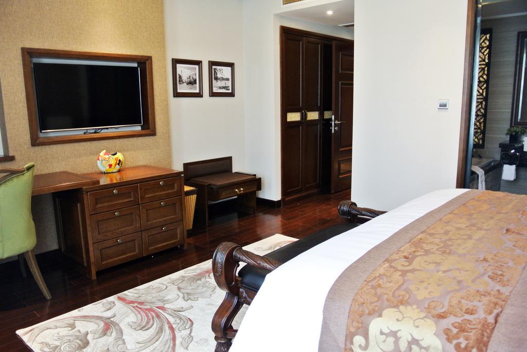 Jb Serviced Apartment Hanoi Buitenkant foto