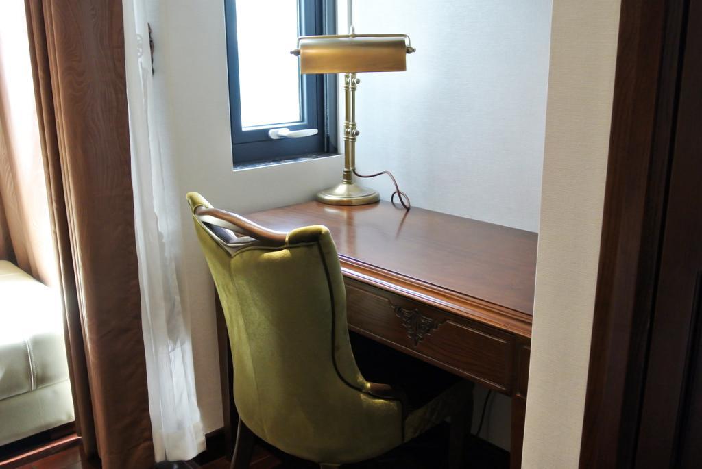 Jb Serviced Apartment Hanoi Buitenkant foto
