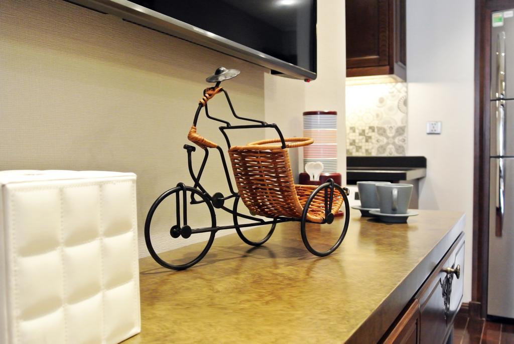 Jb Serviced Apartment Hanoi Buitenkant foto