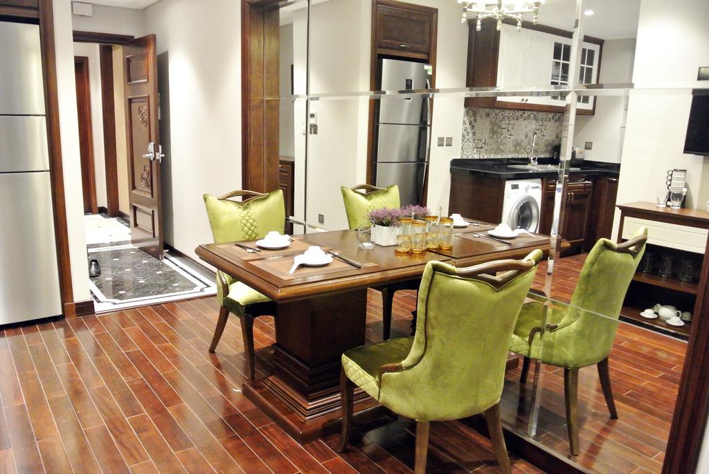 Jb Serviced Apartment Hanoi Buitenkant foto